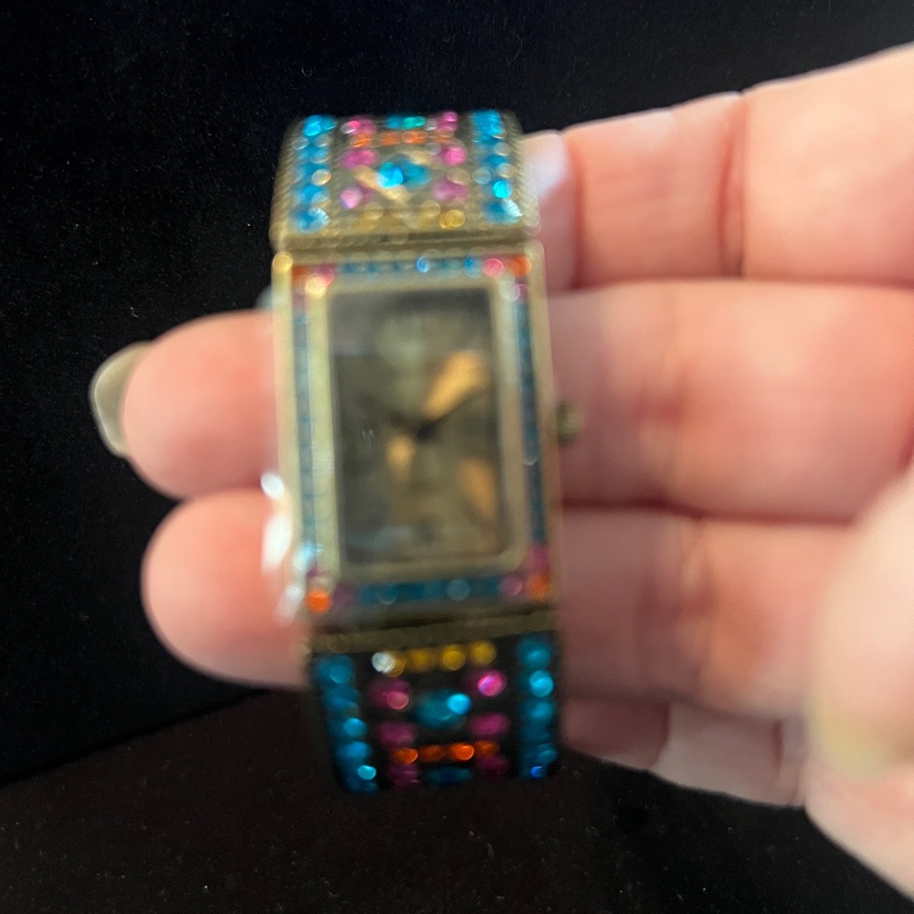 Heidi Daus crystal cuff watch hinged bracelet NIB - Picture 2 of 11